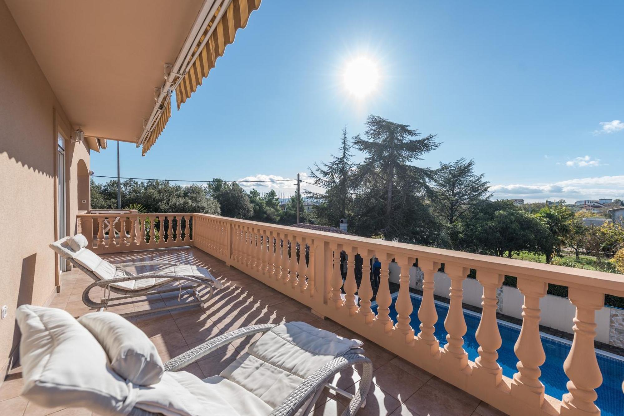 Family Friendly Pool House Ana - Happy Rentals Bibinje Kültér fotó