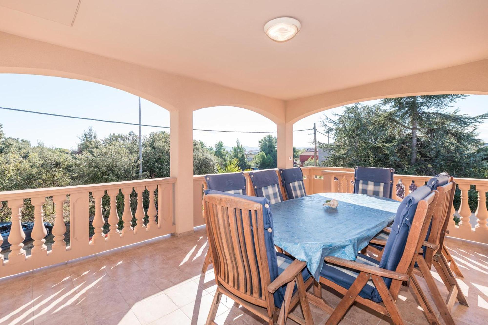 Family Friendly Pool House Ana - Happy Rentals Bibinje Kültér fotó